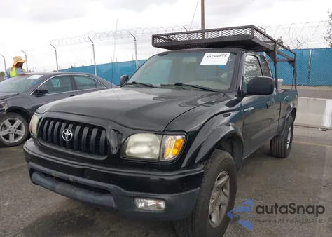 2004 Toyota Tacoma Prerunner V6 from USA, damaged, VIN 5TESN92N44Z346596